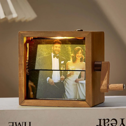 Custom Photo Flipbook Frame Animation Machine Hand-cranked Detachable Photos Flipbook Box Photo Album with Light Anniversary Gifts
