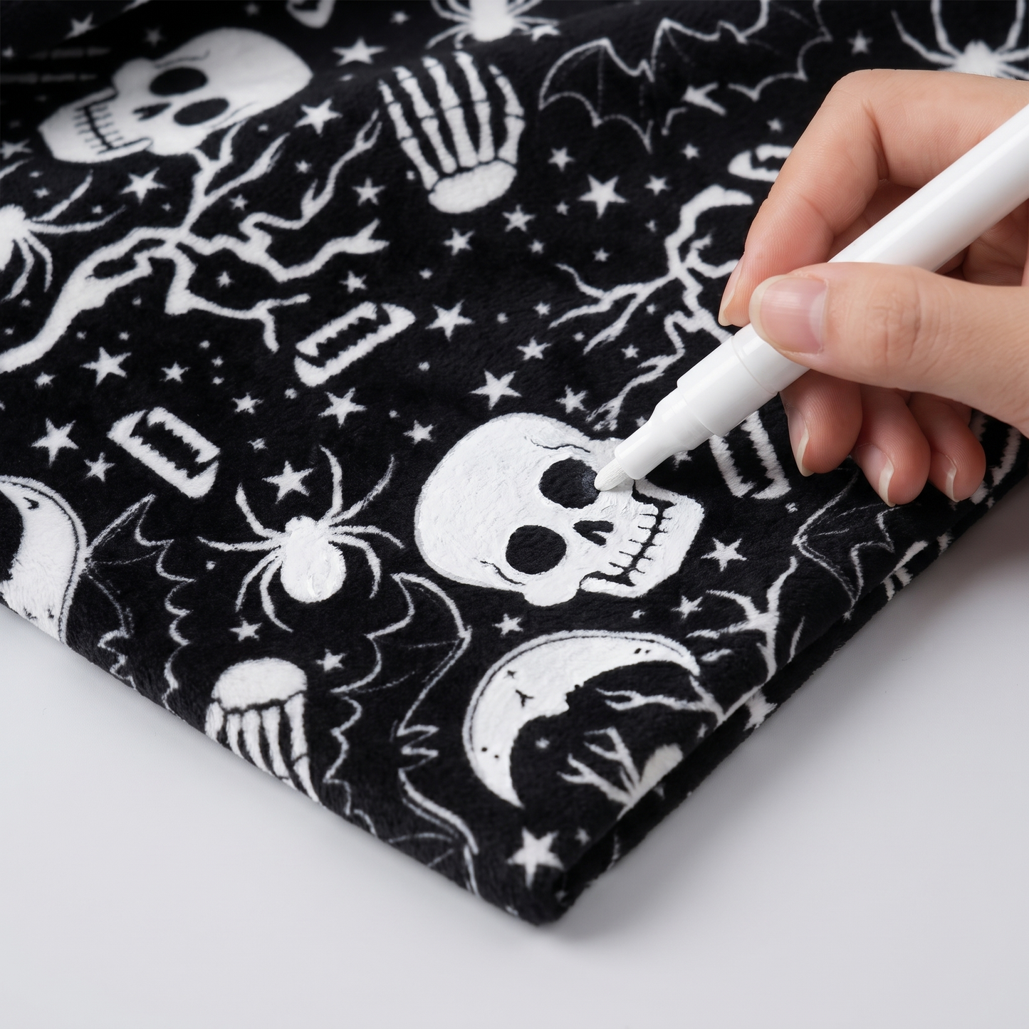 DIY coloring blanket style L — corner coloring closeup